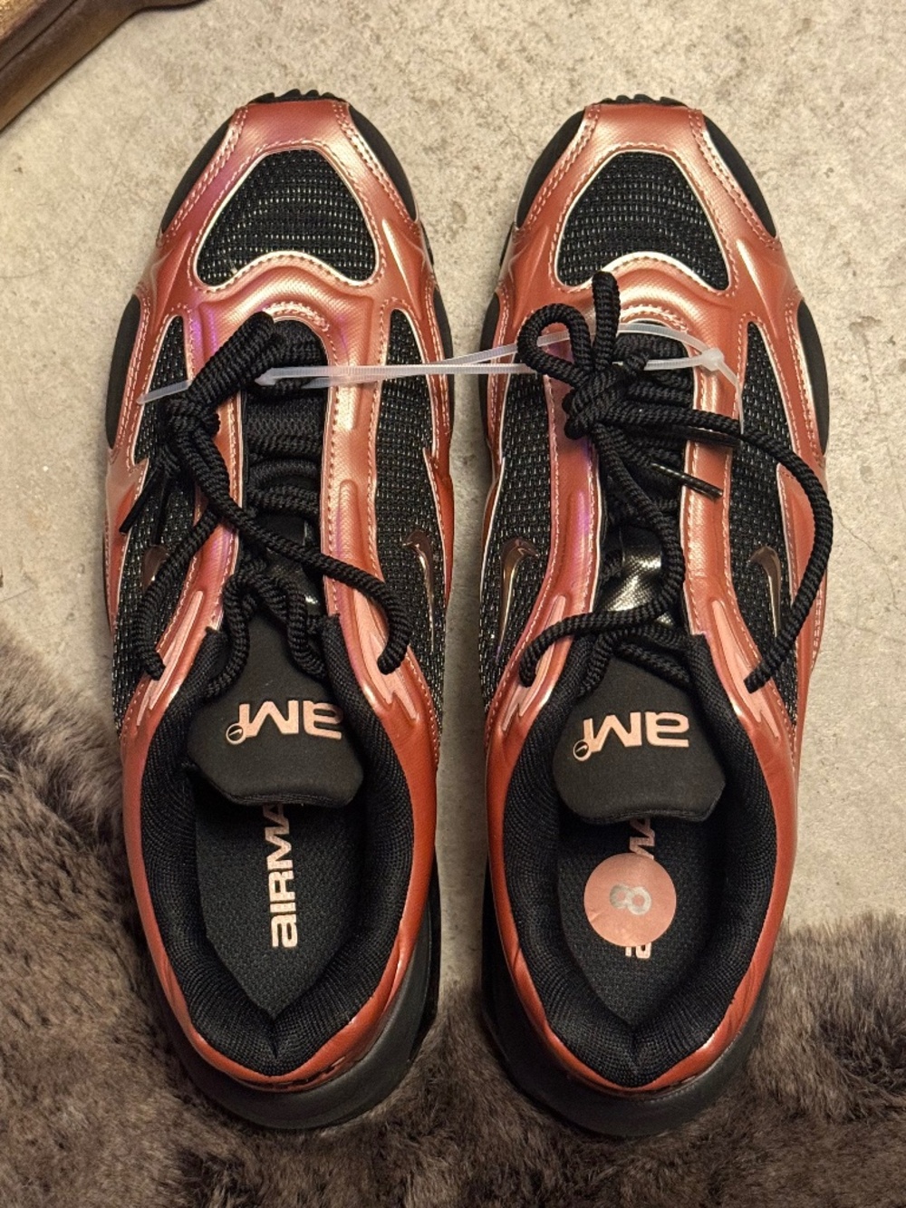 Nike Air Max Muse - Rose Gold + Black - NWOB - US Women's Size 8 - Picture 11 of 13